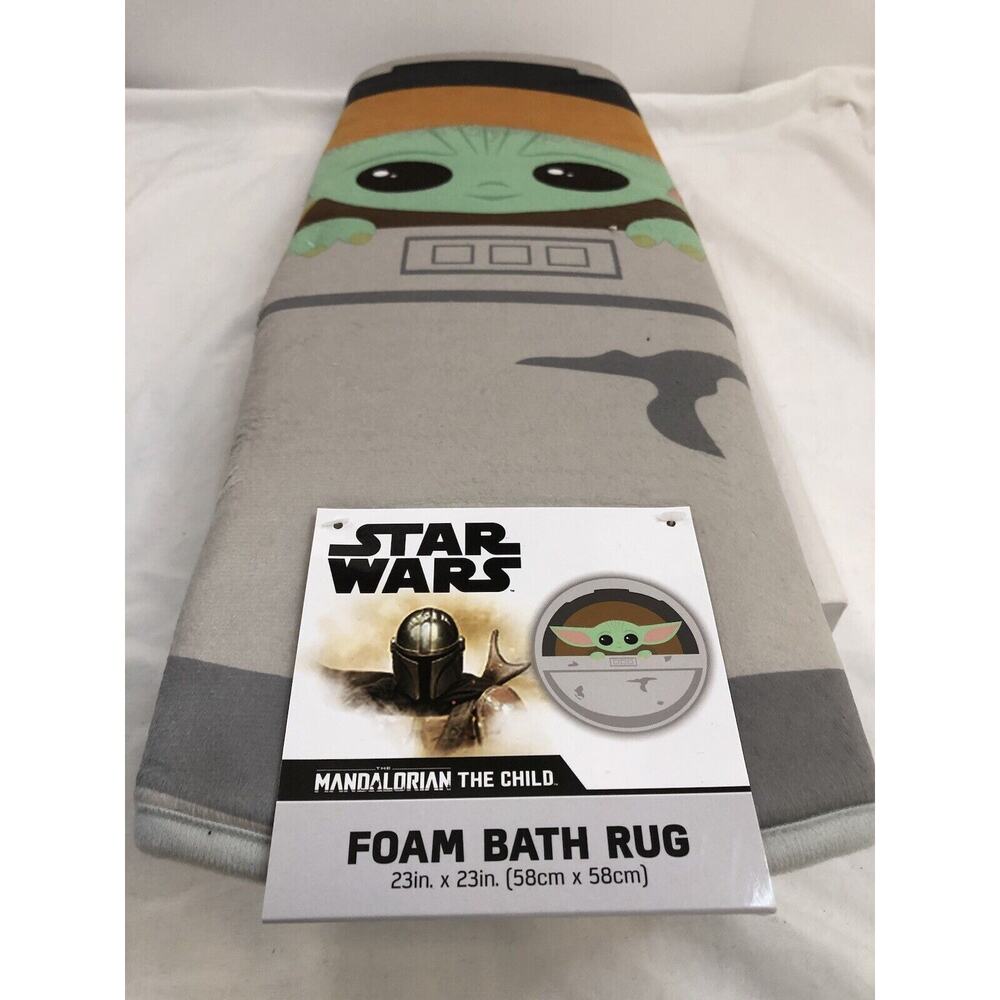 STAR WARS Mandalorian Baby Yoda 23 In x 23 In Foam Bath Rug